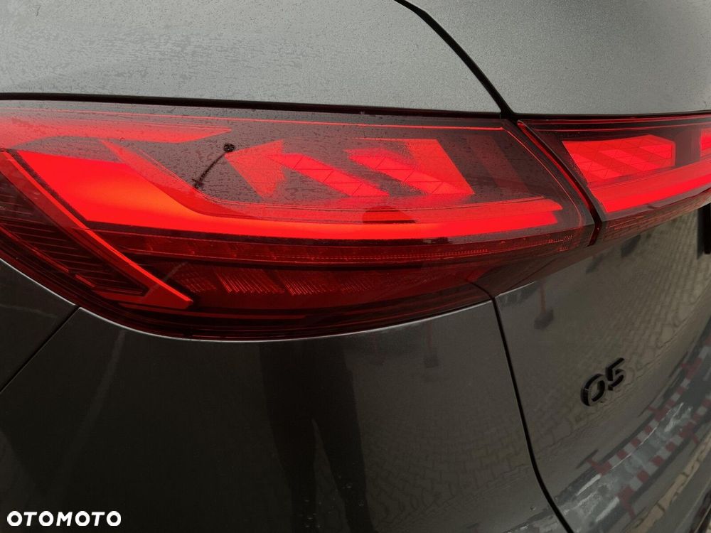 Audi Q5 Sportback - 11