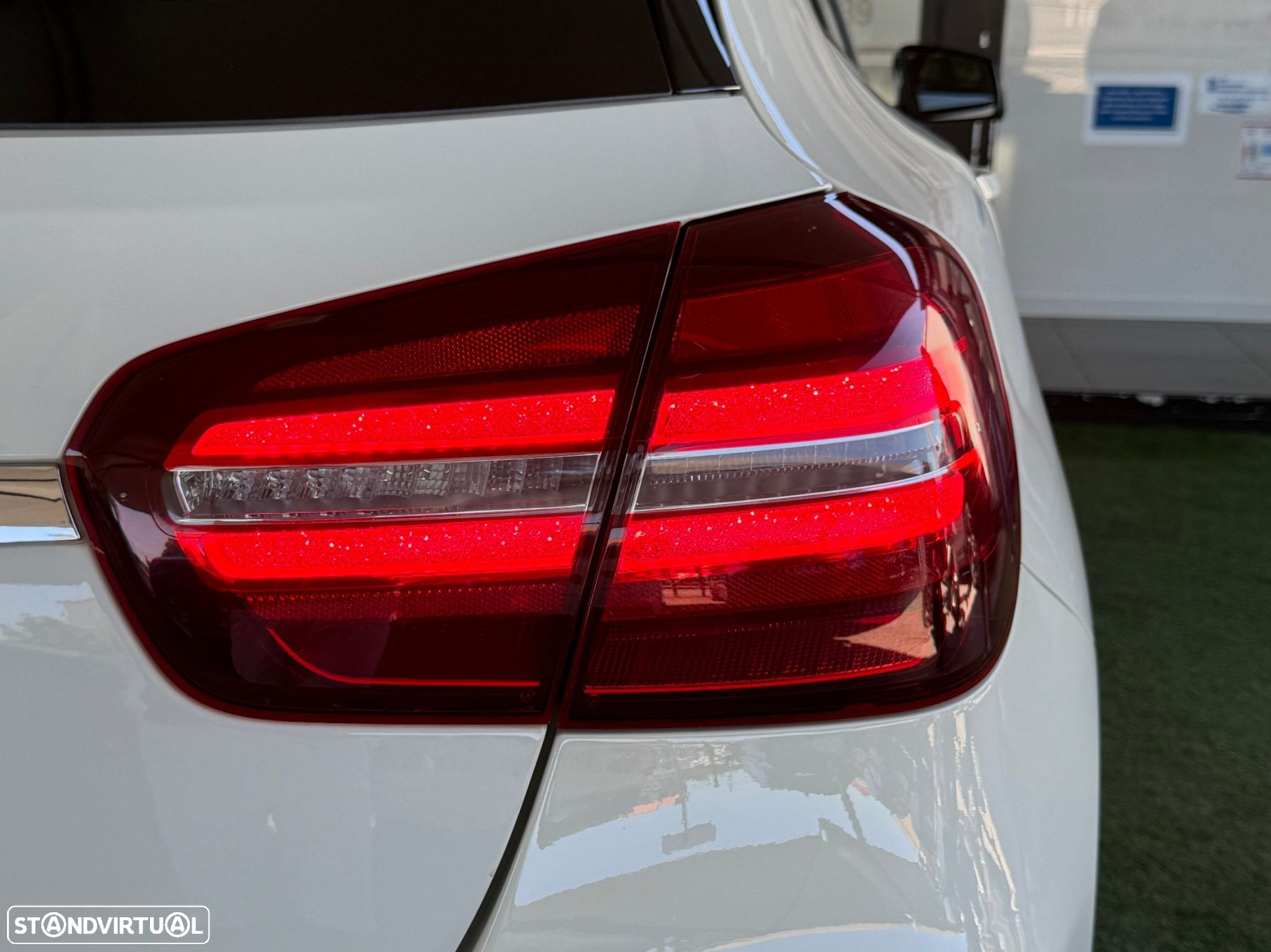 Mercedes-Benz GLA 220 d AMG Line - 42