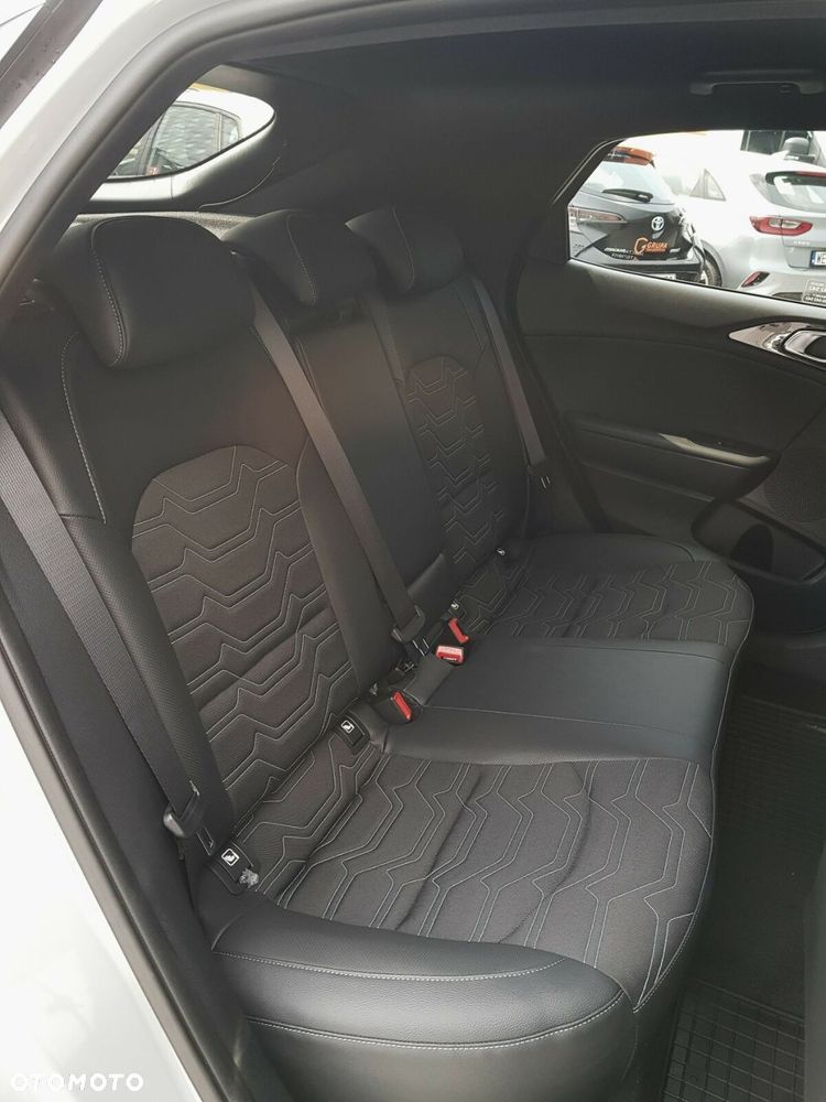 Kia XCeed 1.6 T-GDI Tribute DCT - 22