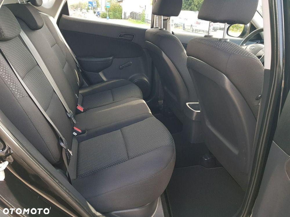 Hyundai i30 1.4 FIFA WM Edition - 15