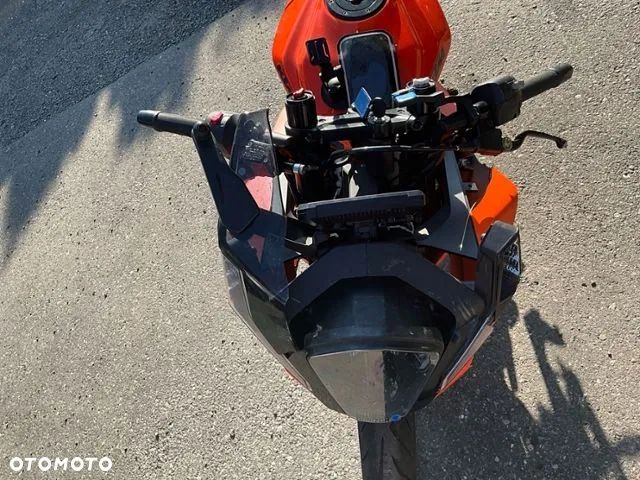 KTM RC 390 - 18