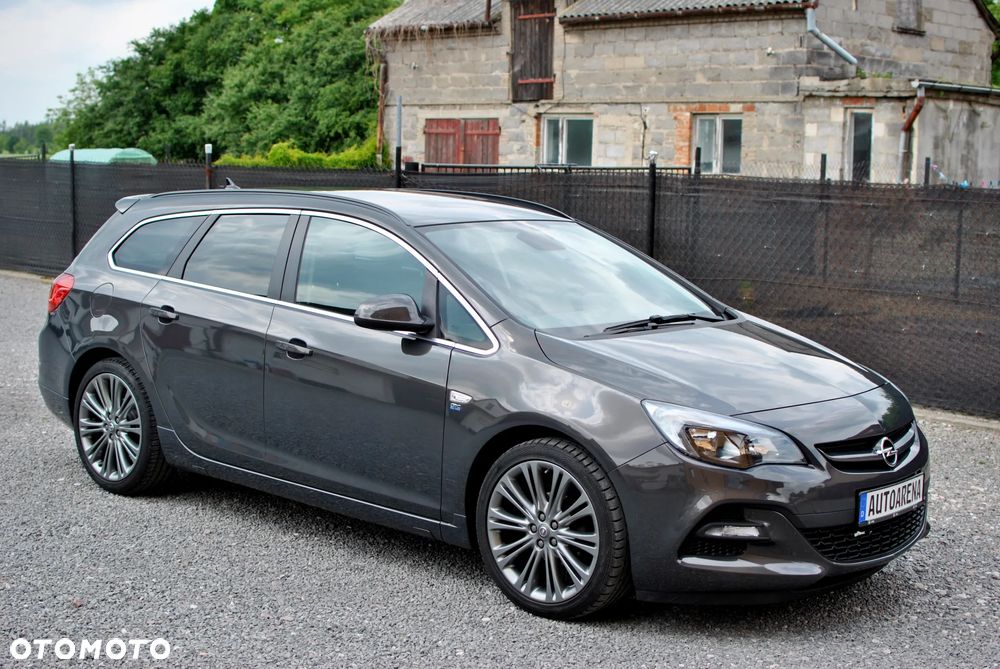Opel Astra 1.4 T Cosmo S&S - 4