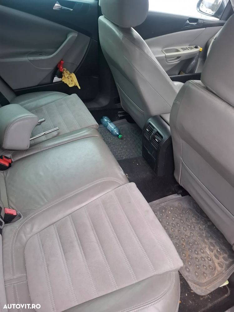 Volkswagen Passat 2.0 TDI Comfortline - 6