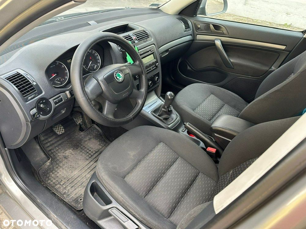 Skoda Octavia - 7