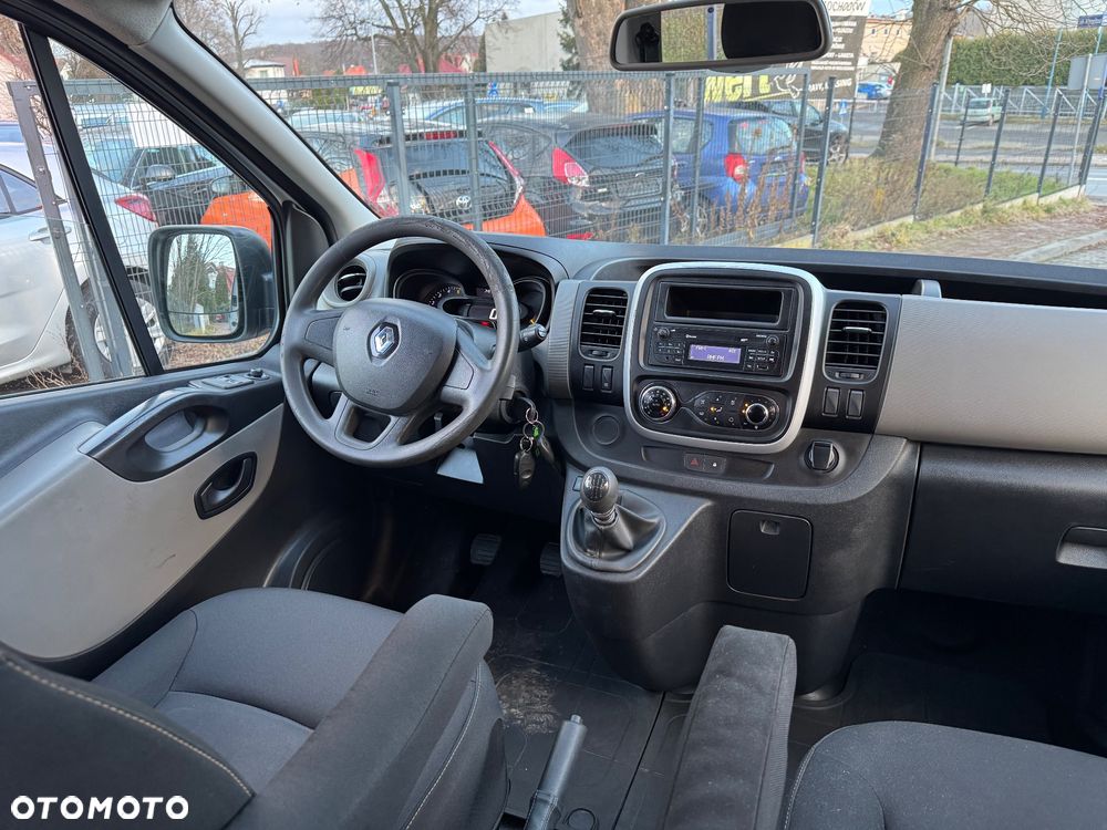 Renault Trafic - 28