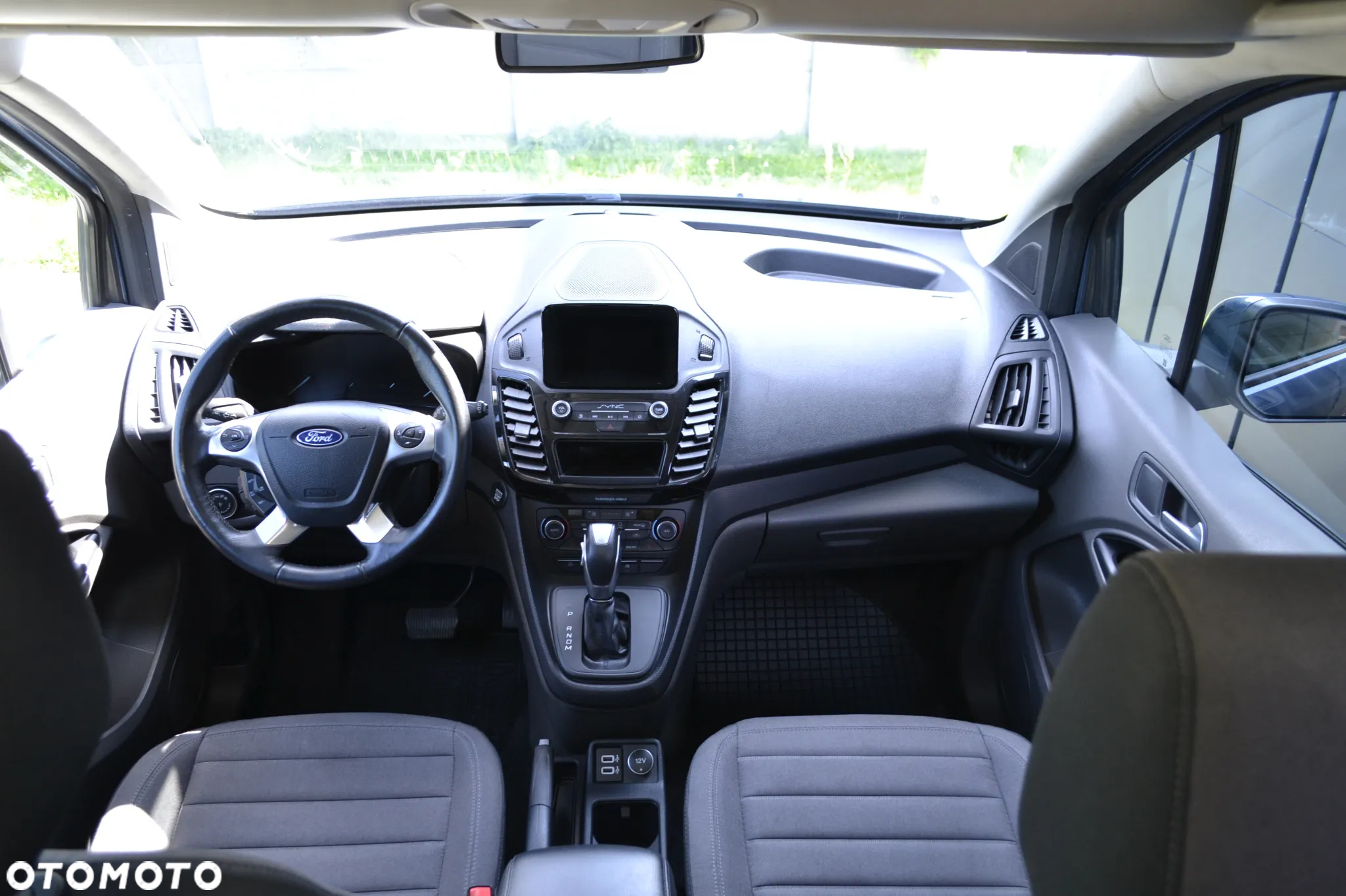 Ford Tourneo Connect 1.5 TDCi Trend PowerShift - 29