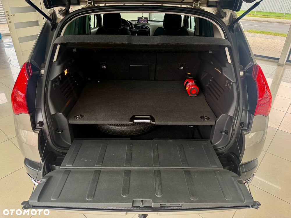 Peugeot 3008 1.6 Premium - 8