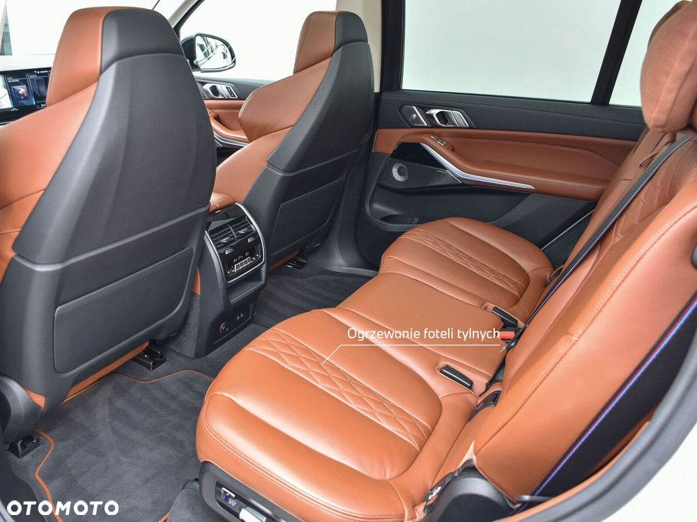 BMW X7 - 23