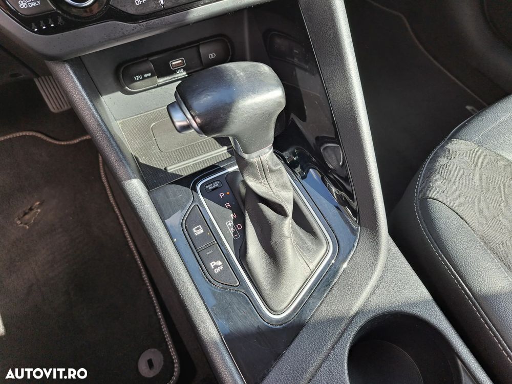 Kia Niro 1.6 GDI HEV 2WD OPF Aut. Vision - 9