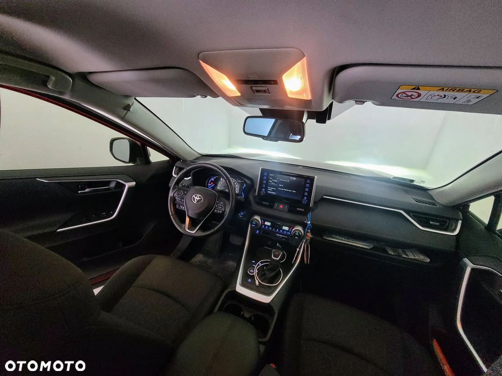 Toyota RAV4 - 9