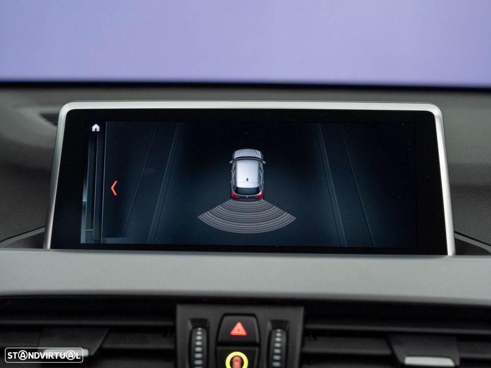BMW X1 16 d sDrive Advantage Auto - 32