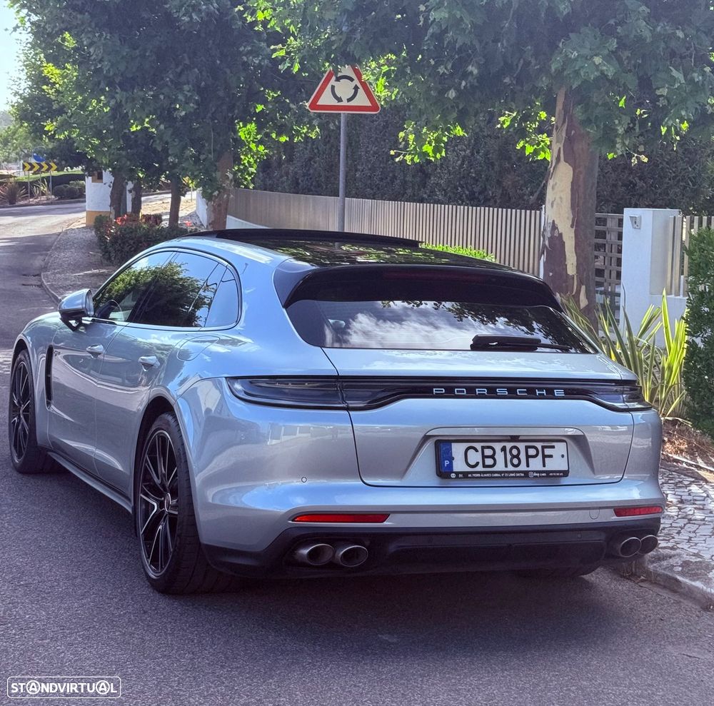 Porsche Panamera Sport Turismo 4S E-Hybrid - 11