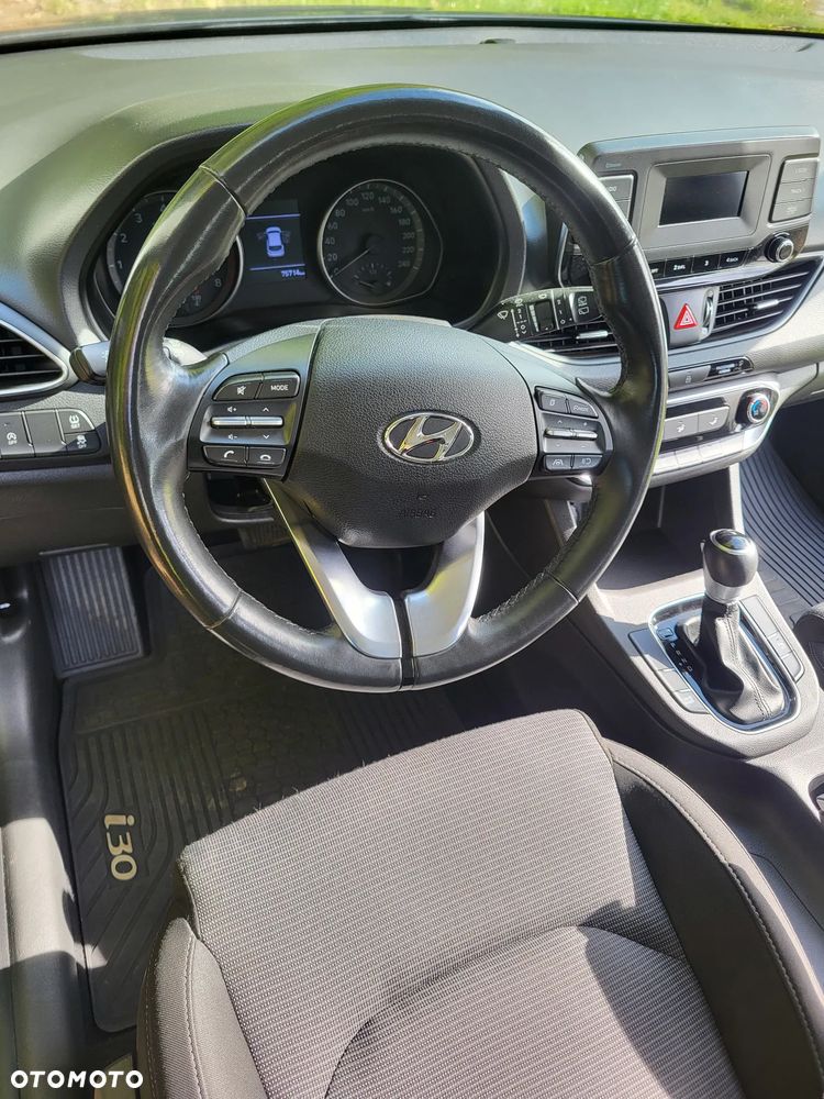 Hyundai i30 - 23
