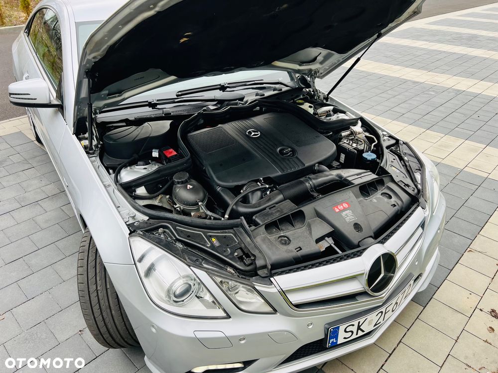 Mercedes-Benz Klasa E 250 CDI DPF BlueEFFICIENCY Automatik Avantgarde - 38
