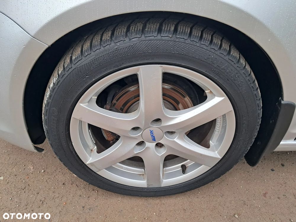 Volkswagen Golf Plus 1.6 Edition - 22