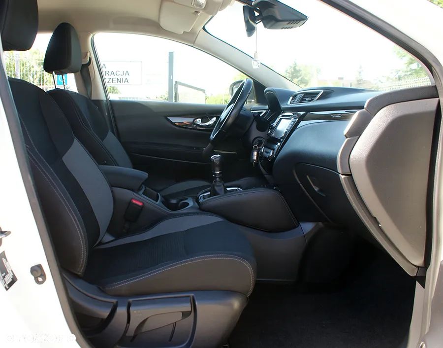 Nissan Qashqai 1.5 dCi Acenta EU6 - 14