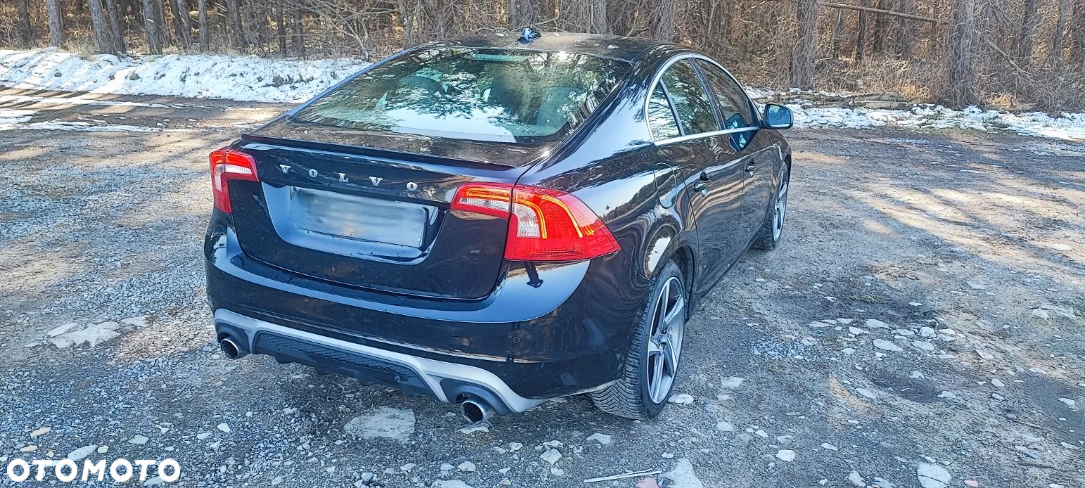 Volvo S60 D4 Drive-E R-Design Momentum - 5