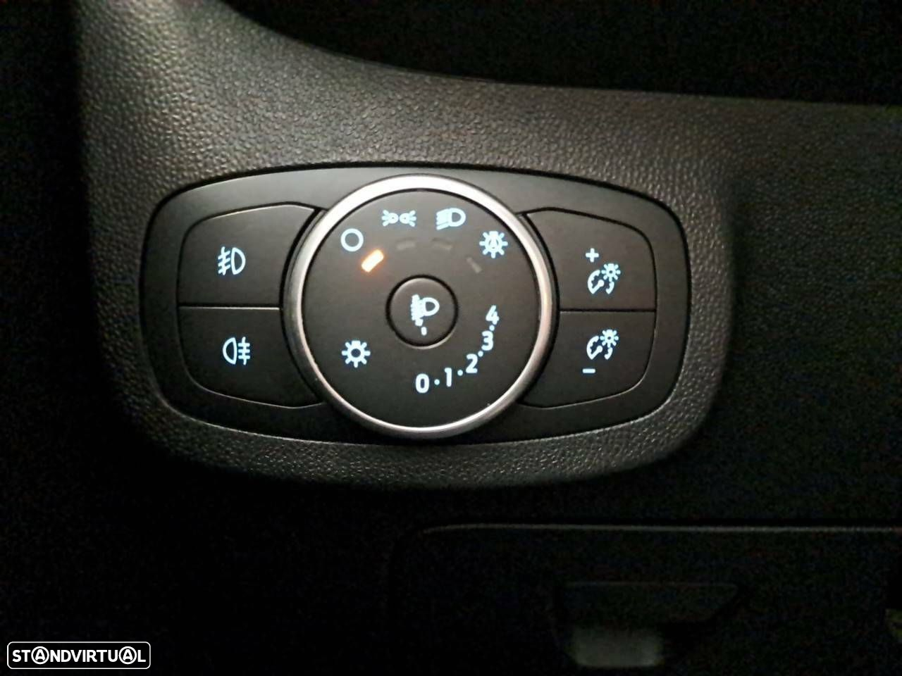 Ford Fiesta 1.1 Ti-VCT Business - 14
