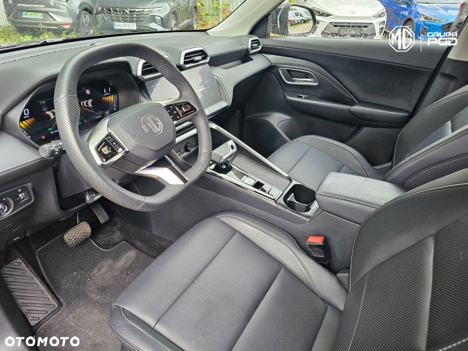 MG ZS - 19