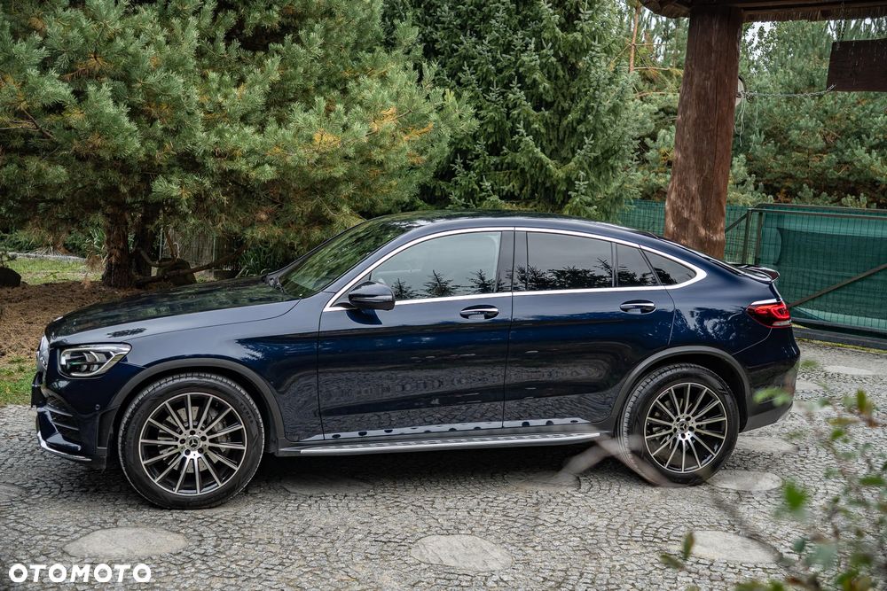 Mercedes-Benz GLC 200 4Matic 9G-TRONIC AMG Line - 12