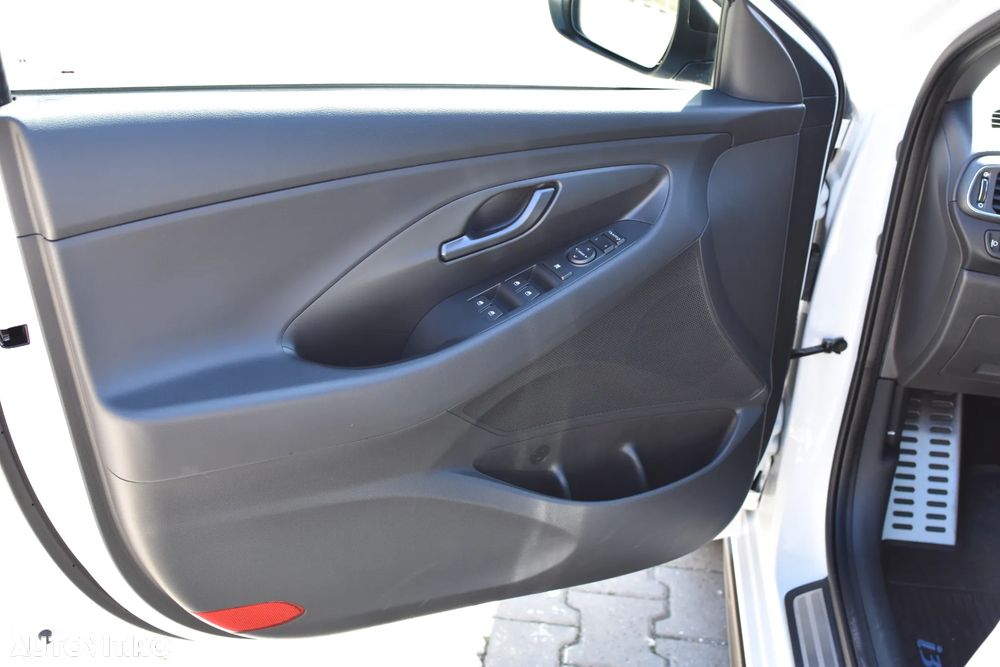 Hyundai i30 N 2.0 T-GDi 275CP 5DR 6M/T N Performance - 4