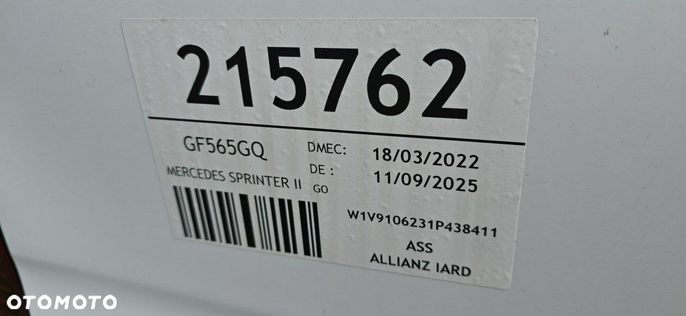 Mercedes-Benz Sprinter - 26