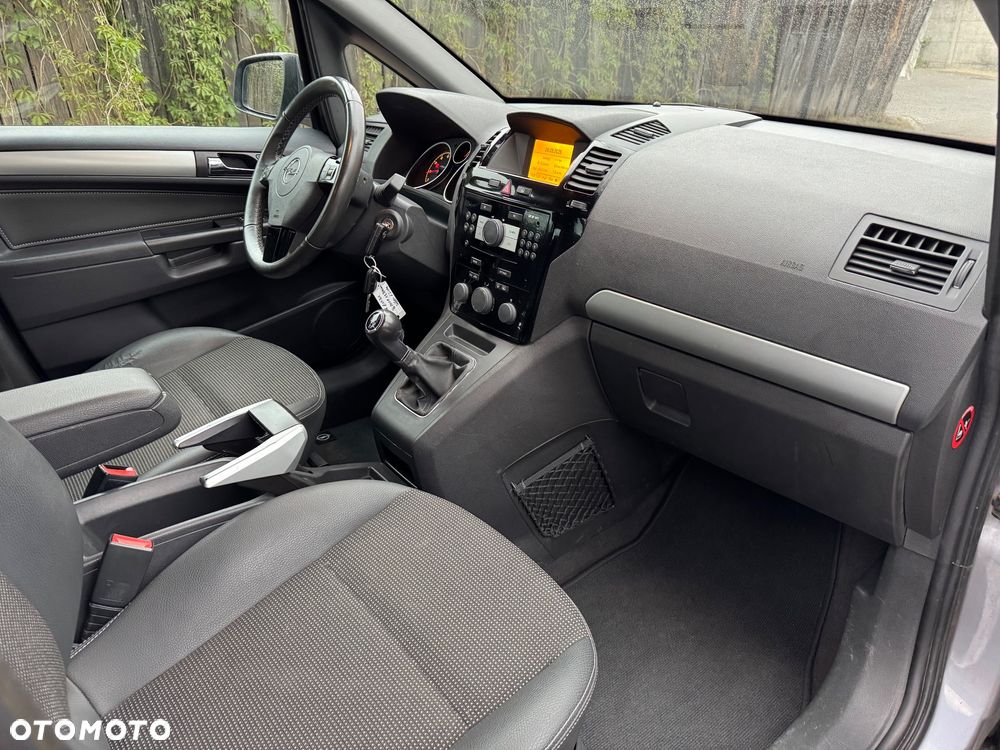 Opel Zafira 1.8 Easytronic Innovation 110 Jahre - 13