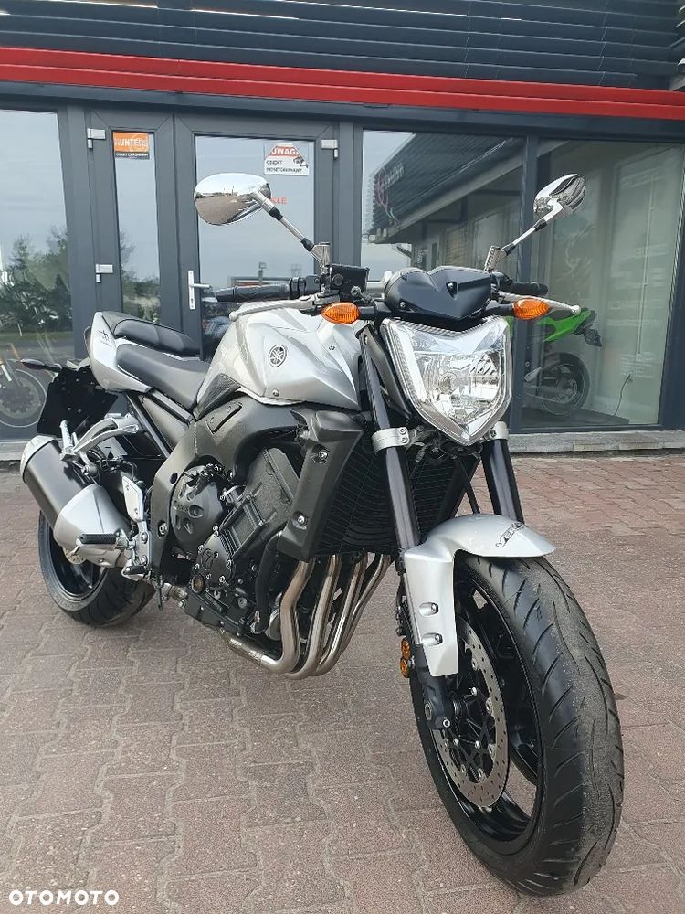 Yamaha FZ - 39