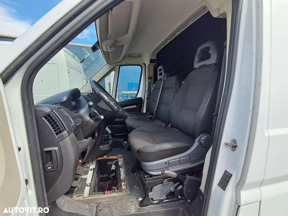 Opel MOVANO FURGON 2.2D 164 CP MOTOR DEFECT - 8