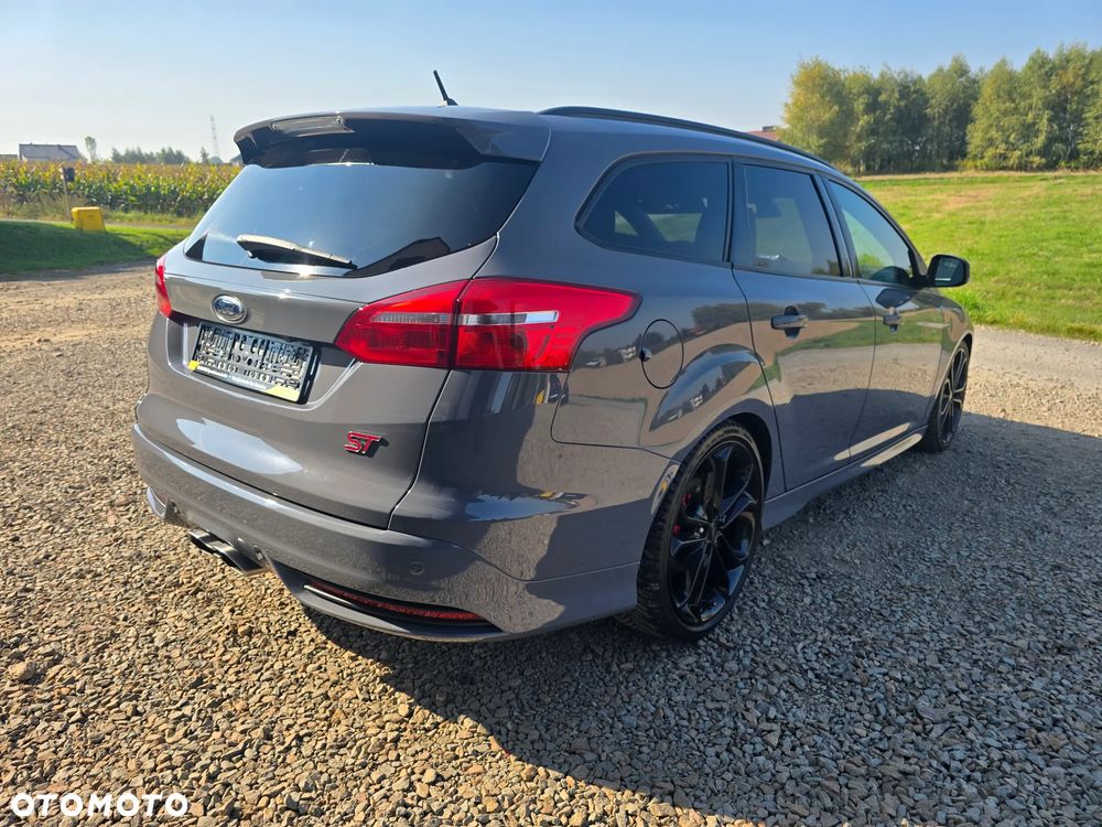 Ford Focus - 6