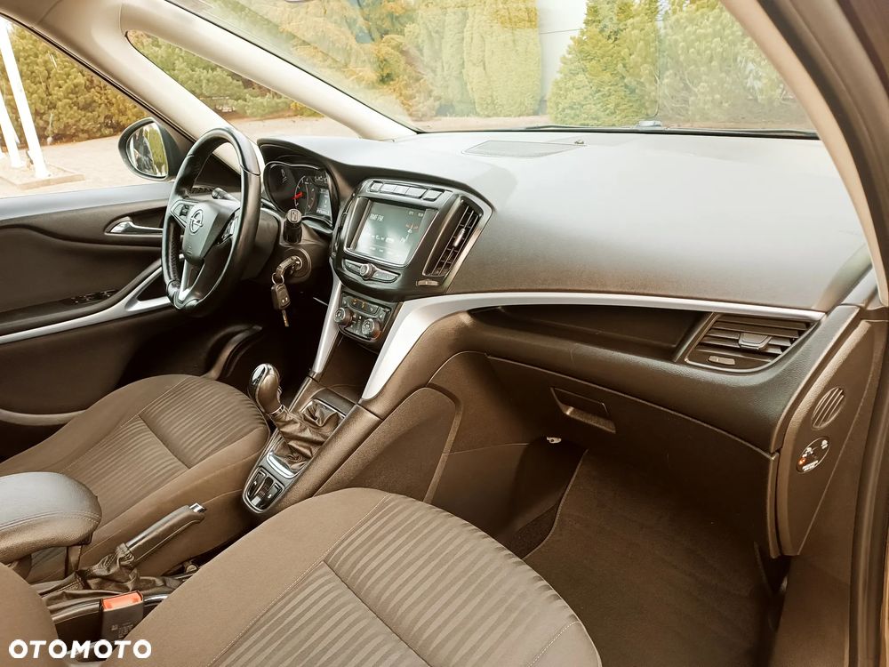 Opel Zafira 1.4 Turbo (ecoFLEX) Start/Stop Edition - 19