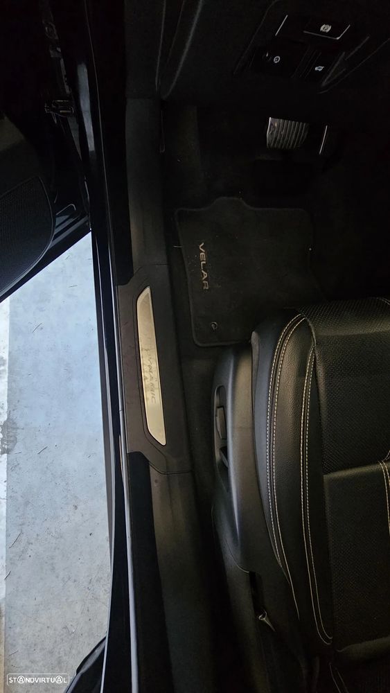 Land Rover Range Rover Velar 2.0 D R-Dynamic S - 13