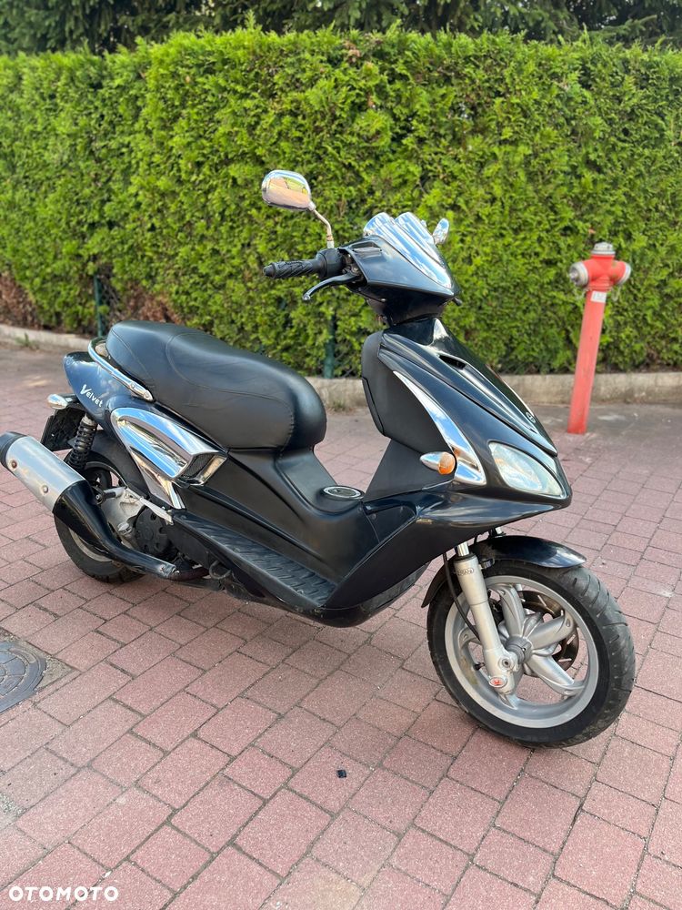 Benelli Velvet - 1