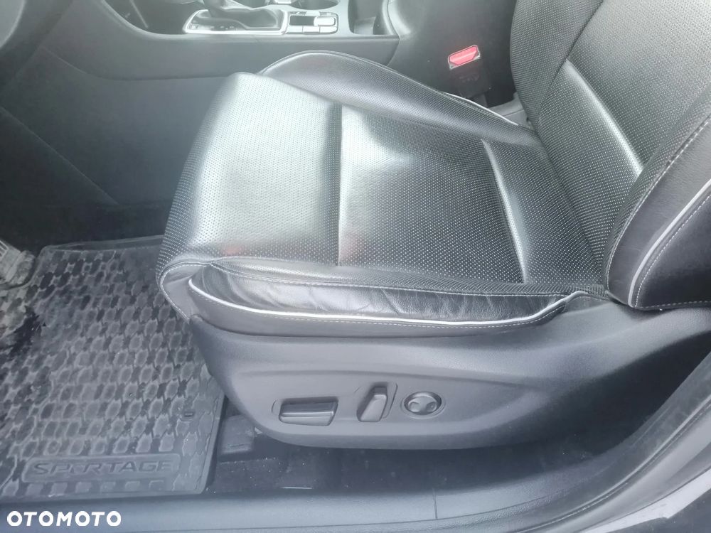 Kia Sportage 1.6 T-GDI Business Line 4WD DCT - 23