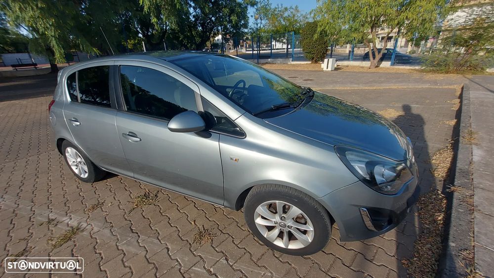 Opel Corsa 1.2 Enjoy Easytronic - 1