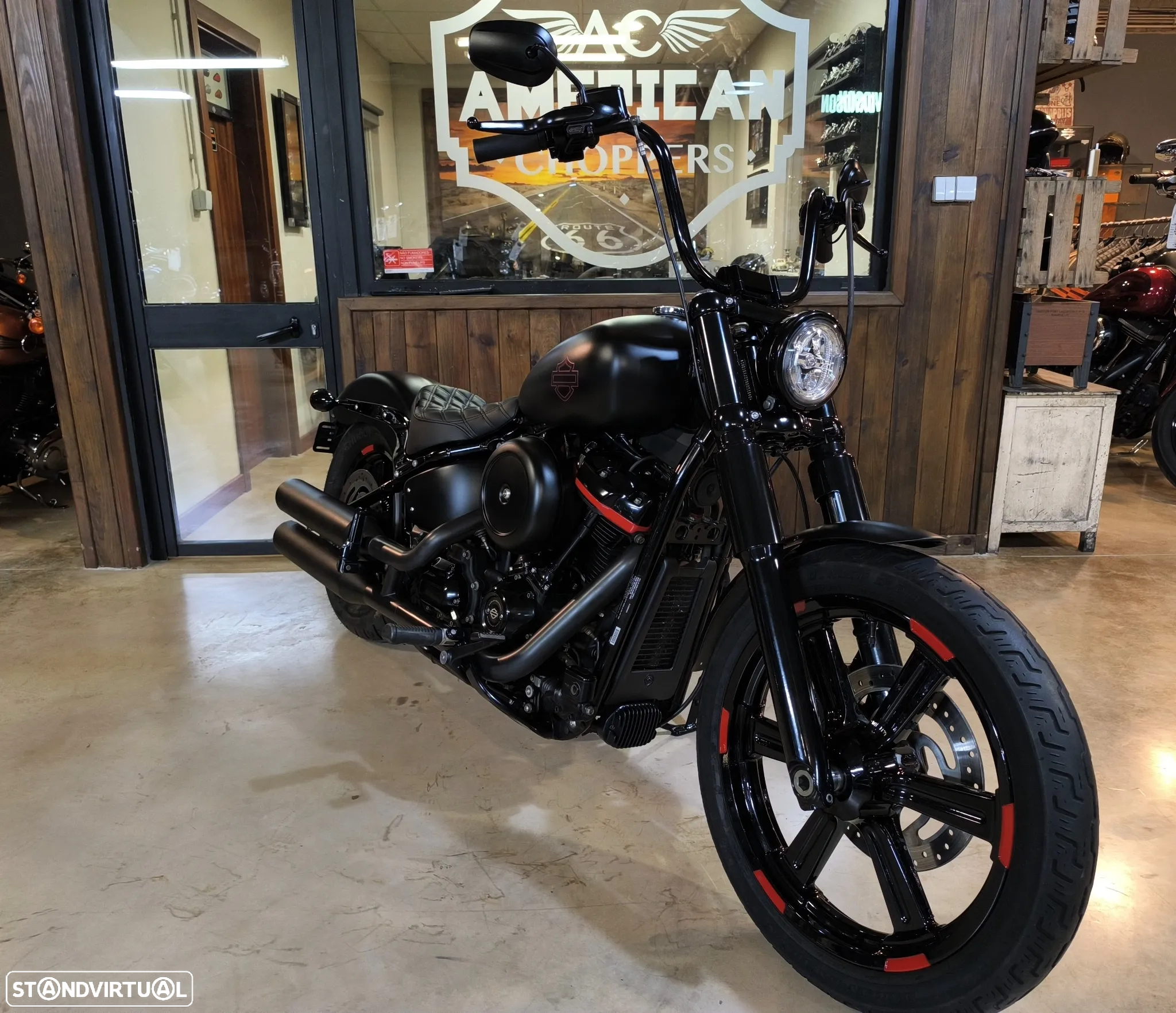 Harley-Davidson Softail FXST Custom - 5