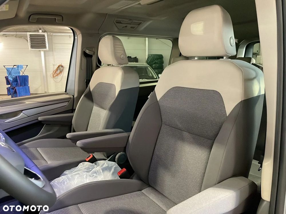 Volkswagen Multivan 2.0 TDI L2 Family DSG - 11