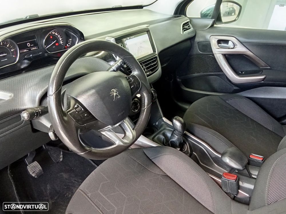 Peugeot 2008 1.2 VTi Active - 8