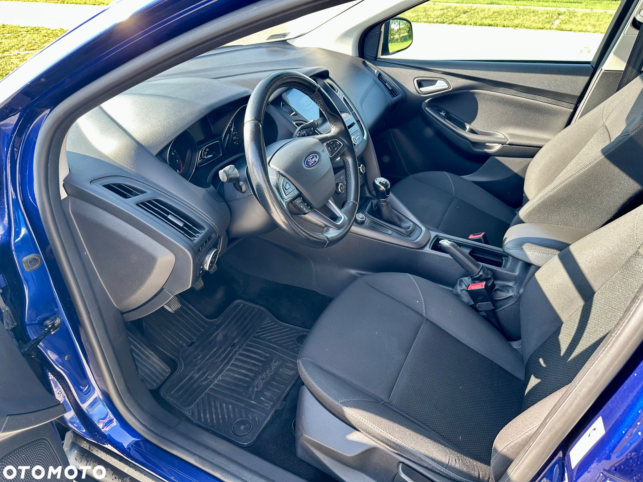 Ford Focus 1.6 SYNC Edition - 5