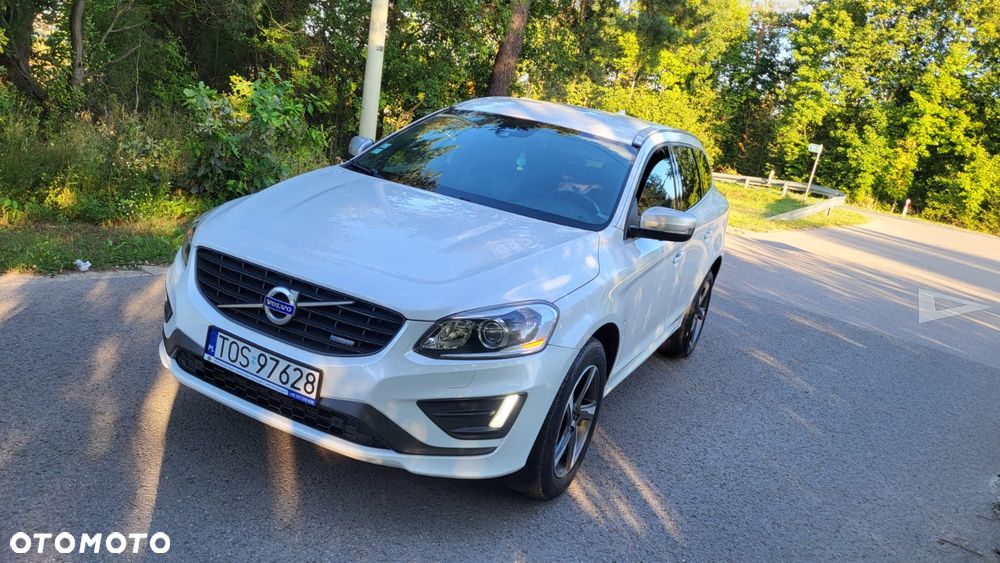 Volvo XC 60 D4 Drive-E R-Design Momentum - 16