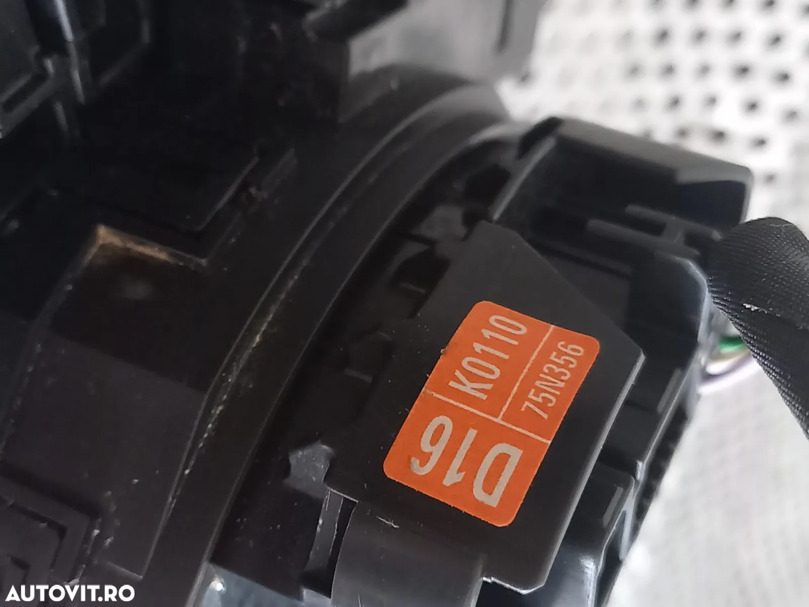 Banda Spira Spirala Volan Airbag Bloc Lumini Maneta Stergatoare Semnalizare Toyota Yaris Cross Yari - 10
