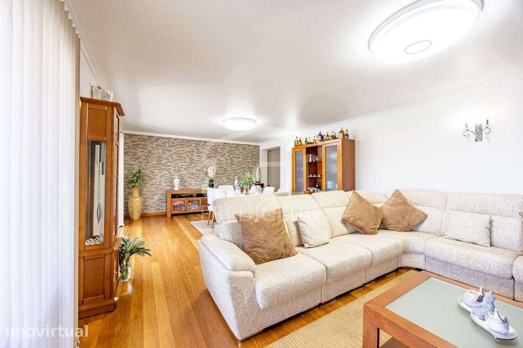 Apartamento T2 - Machico - Grande imagem: 3/27