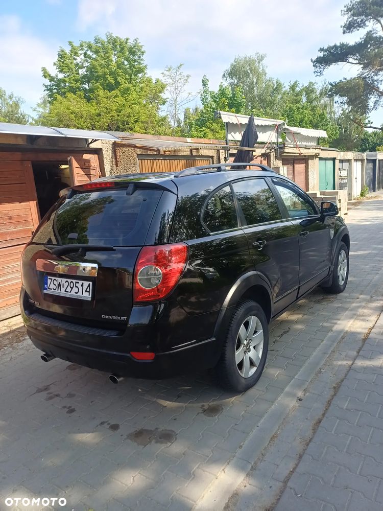 Chevrolet Captiva 2.0 d LS 5os - 9