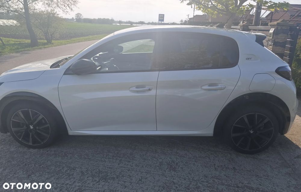 Peugeot 208 1.5 BlueHDi GT S&S - 8