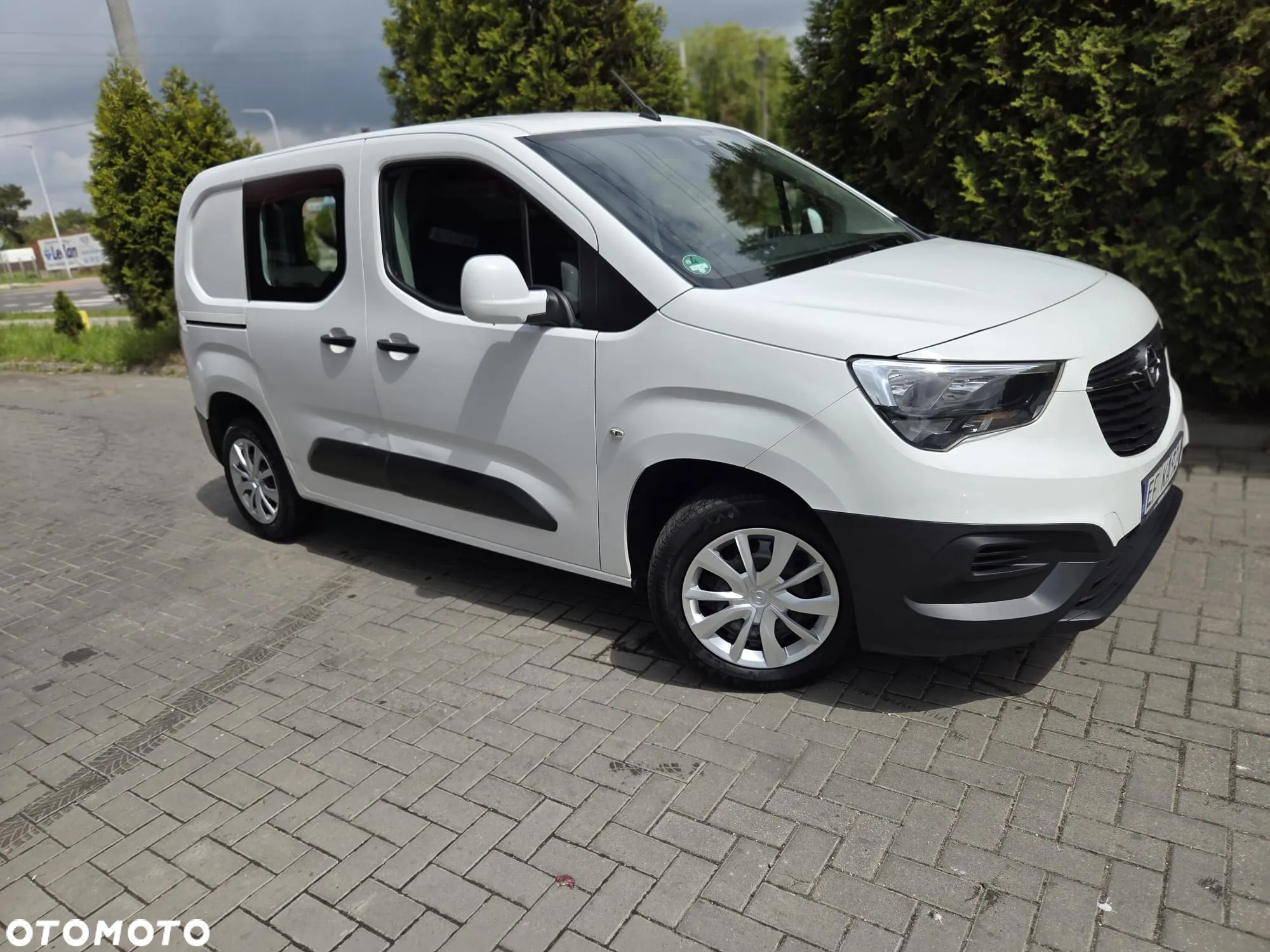 Opel Combo - 17
