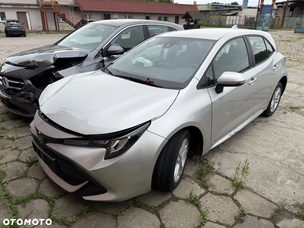 Toyota Corolla 1.8 Business Edition - 22