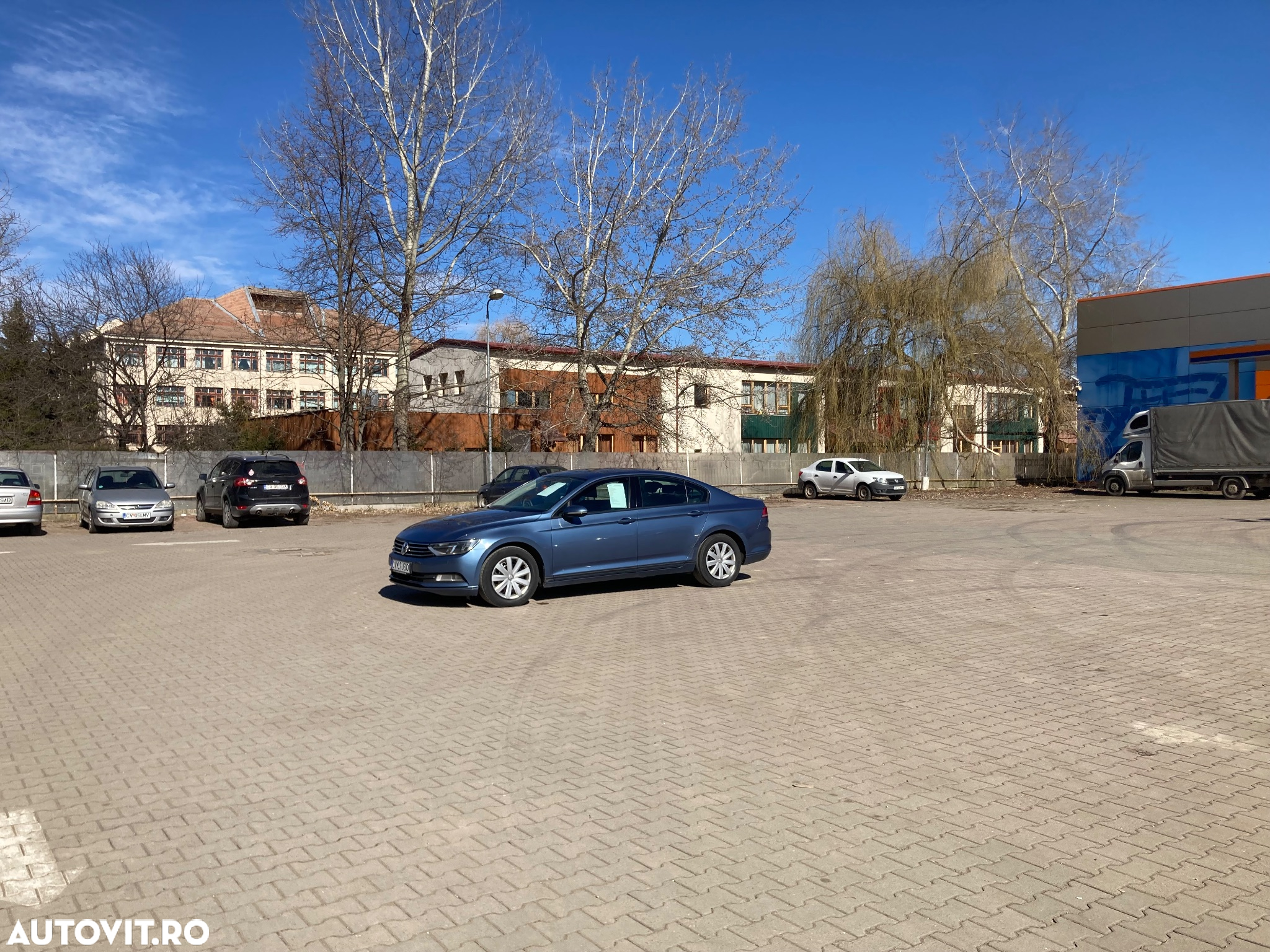 Volkswagen Passat 1.6 TDI (BlueMotion Technology) DSG Comfortline - 13