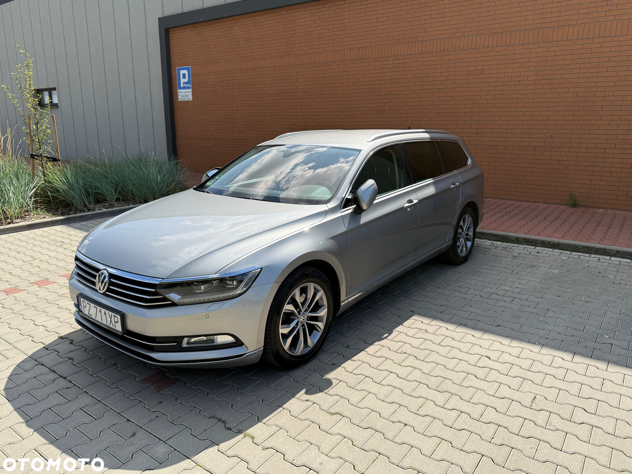 Volkswagen Passat 2.0 TDI BMT Highline DSG - 11
