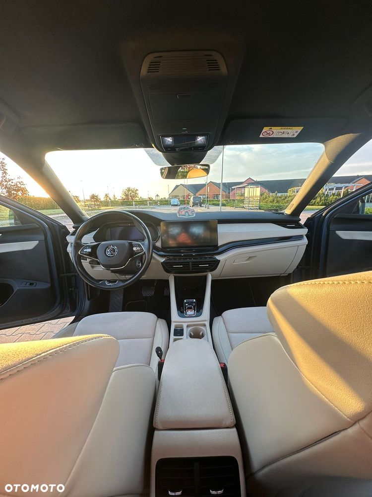 Skoda Octavia 2.0 TDI Style DSG - 2