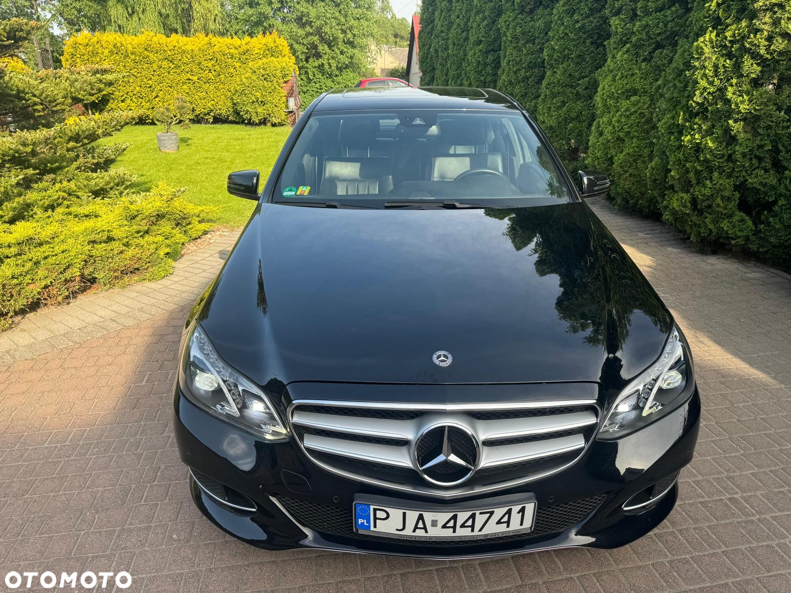 Mercedes-Benz Klasa E 200 CDI DPF BlueEFFICIENCY 7G-TRONIC Avantgarde - 4